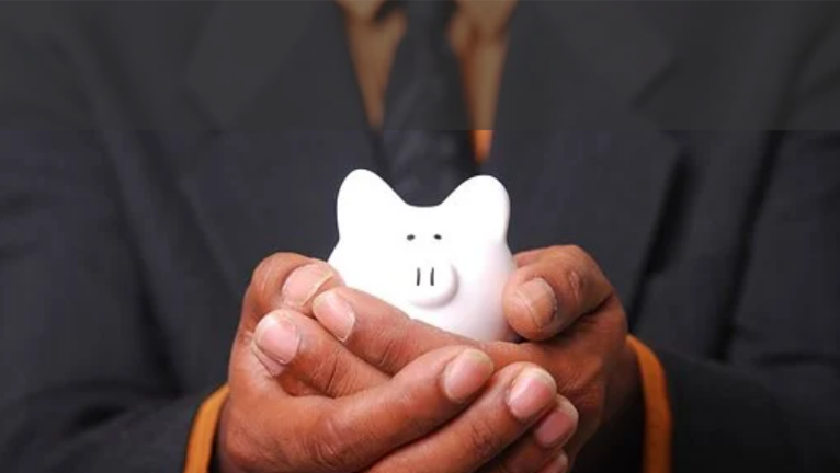 https://www.buzybeesoftwareservices.co.uk/application/files/6016/0673/8820/saving_money_with_free_software.png
